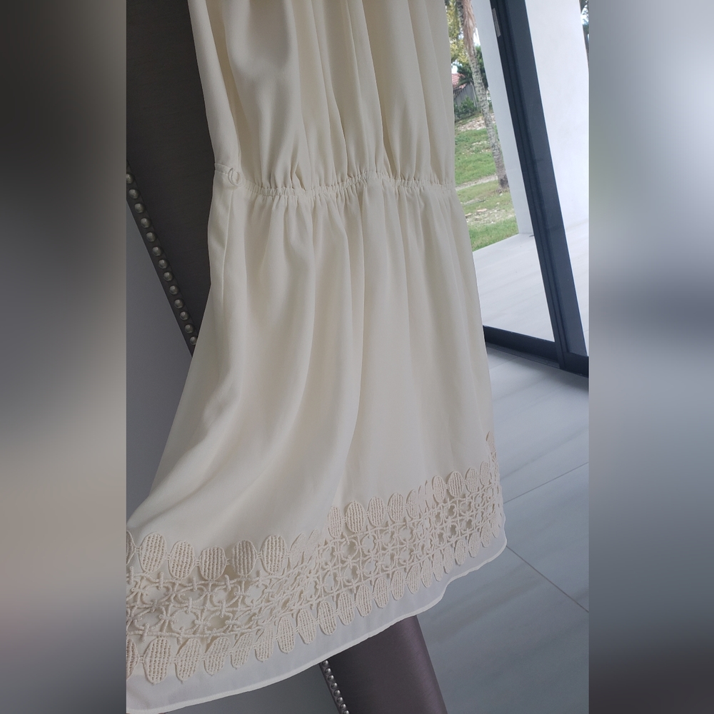 EXPRESS Ivory Casual Dress - Picture 5 of 5